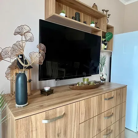 Mountain Breeze Willa