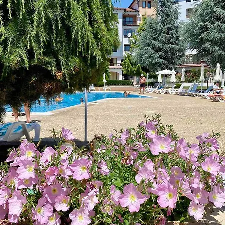 Mountain Breeze Вилла Рогачево