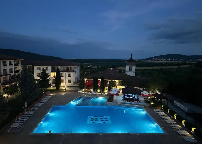 Mountain Breeze Villa Rogachevo